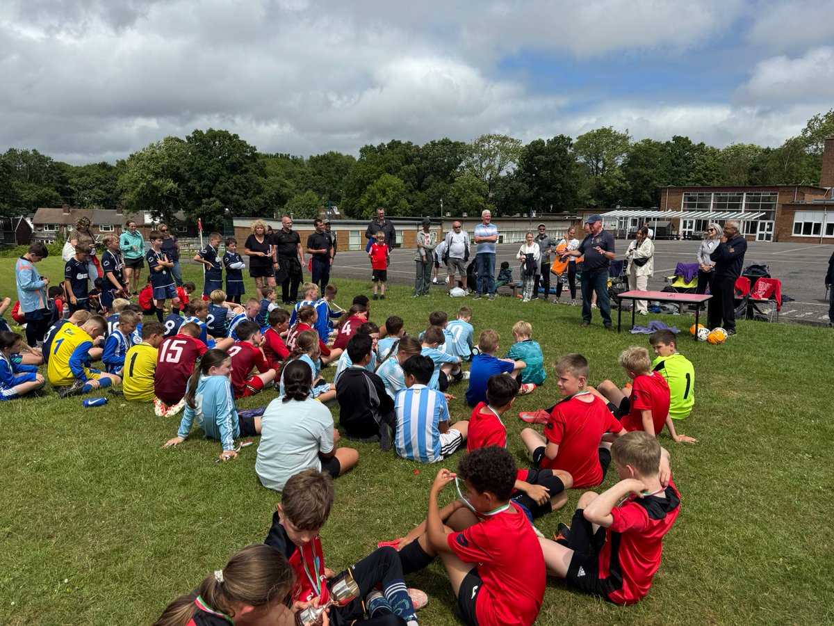 Lions Club tweet media