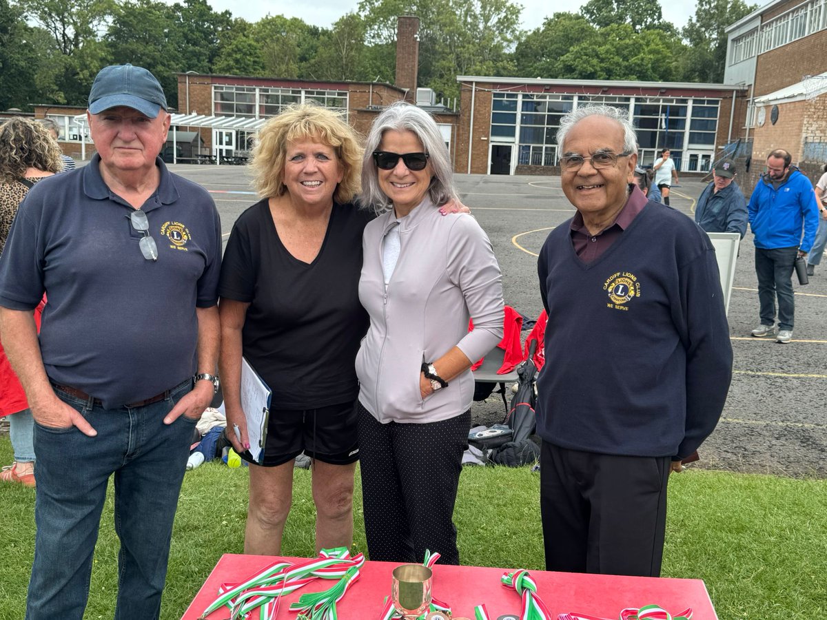 Lions Club tweet media