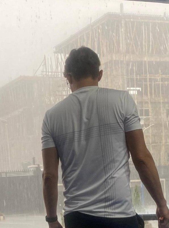 jvgtechnology's tweet photo. Caught in the monsoon while chasing the sun 🌧️🌞

At J.v.G., we bring you sunshine — even if Mother Nature insists on a surprise rain check!  

How do you power through the unexpected?  

#jvgtechnology #patrick #🚧 https://t.co/xcPokrF11d