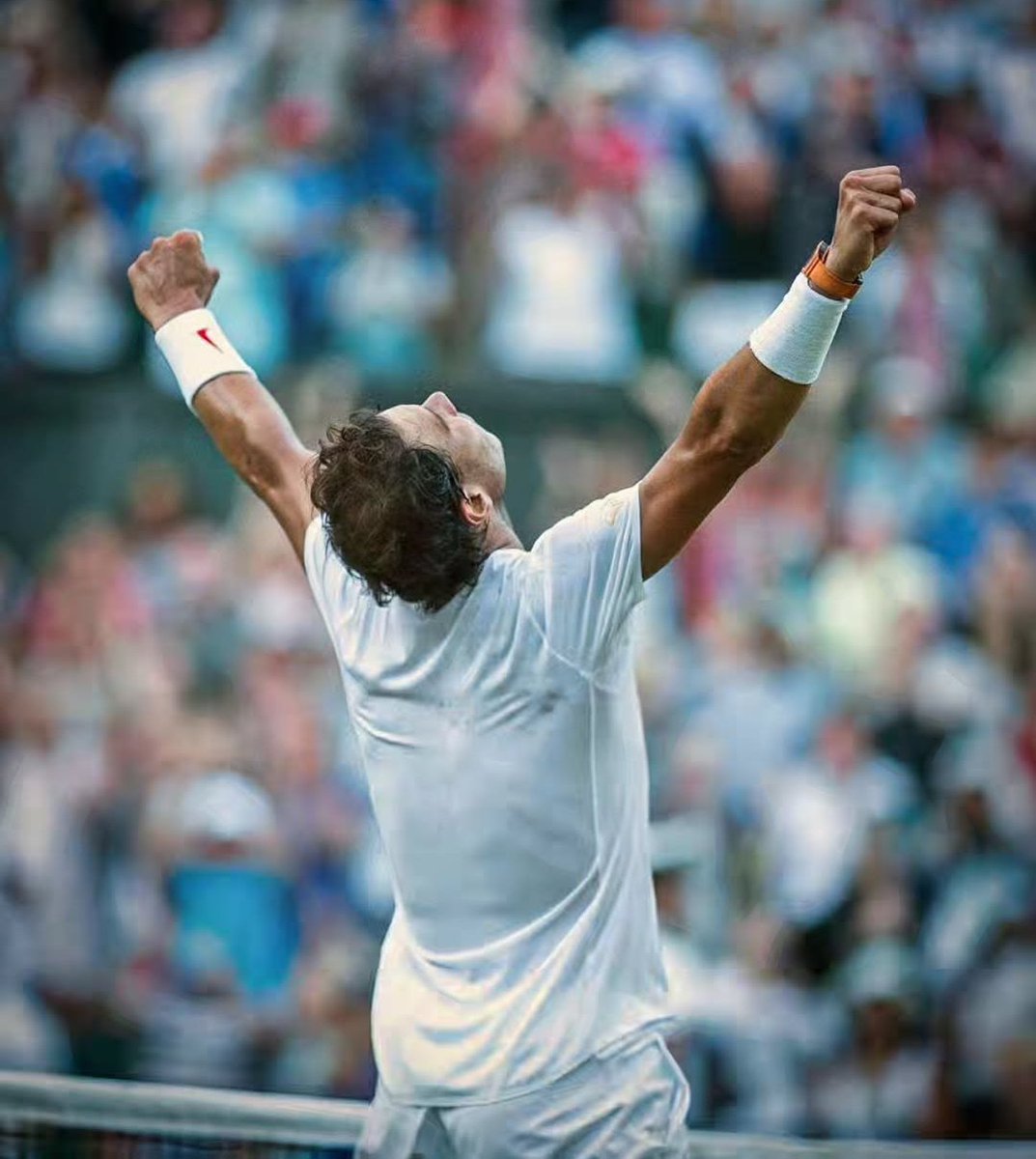 nadalprop_'s tweet photo. 22 Grand Slams and 2 Olympic Golds despite this. Let that sink in. https://t.co/RKFzufoiWf