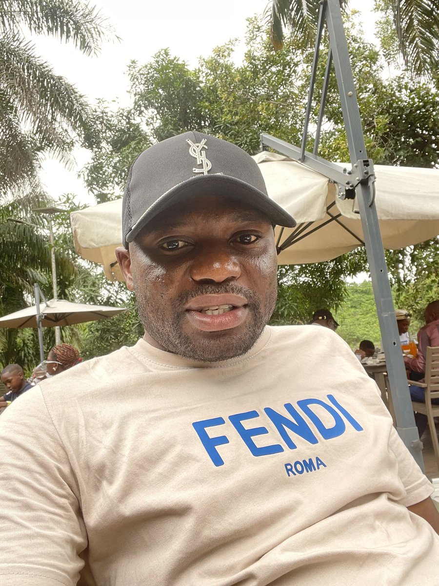 Article 214 de notre Constitution 

« Les traités de paix, les traités de commerce, les traités et accords relatifs etc…

Alinéa 2 

« Nulle cession, nul échange, nulle adjonction de territoire n’est valable sans l’accord du peuple congolais consulté par voie de référendum »