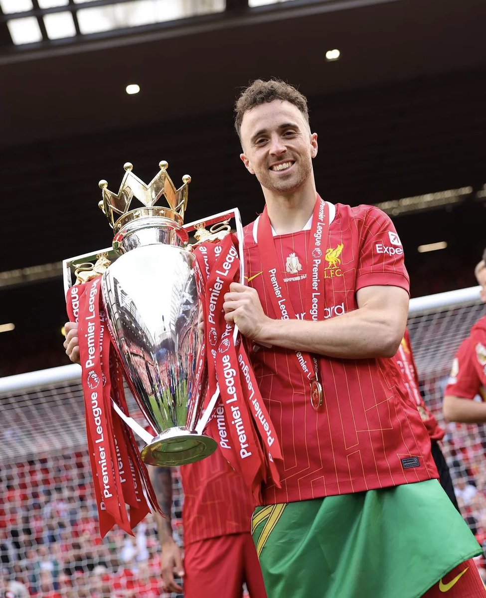 dylan 🔴 tweet media