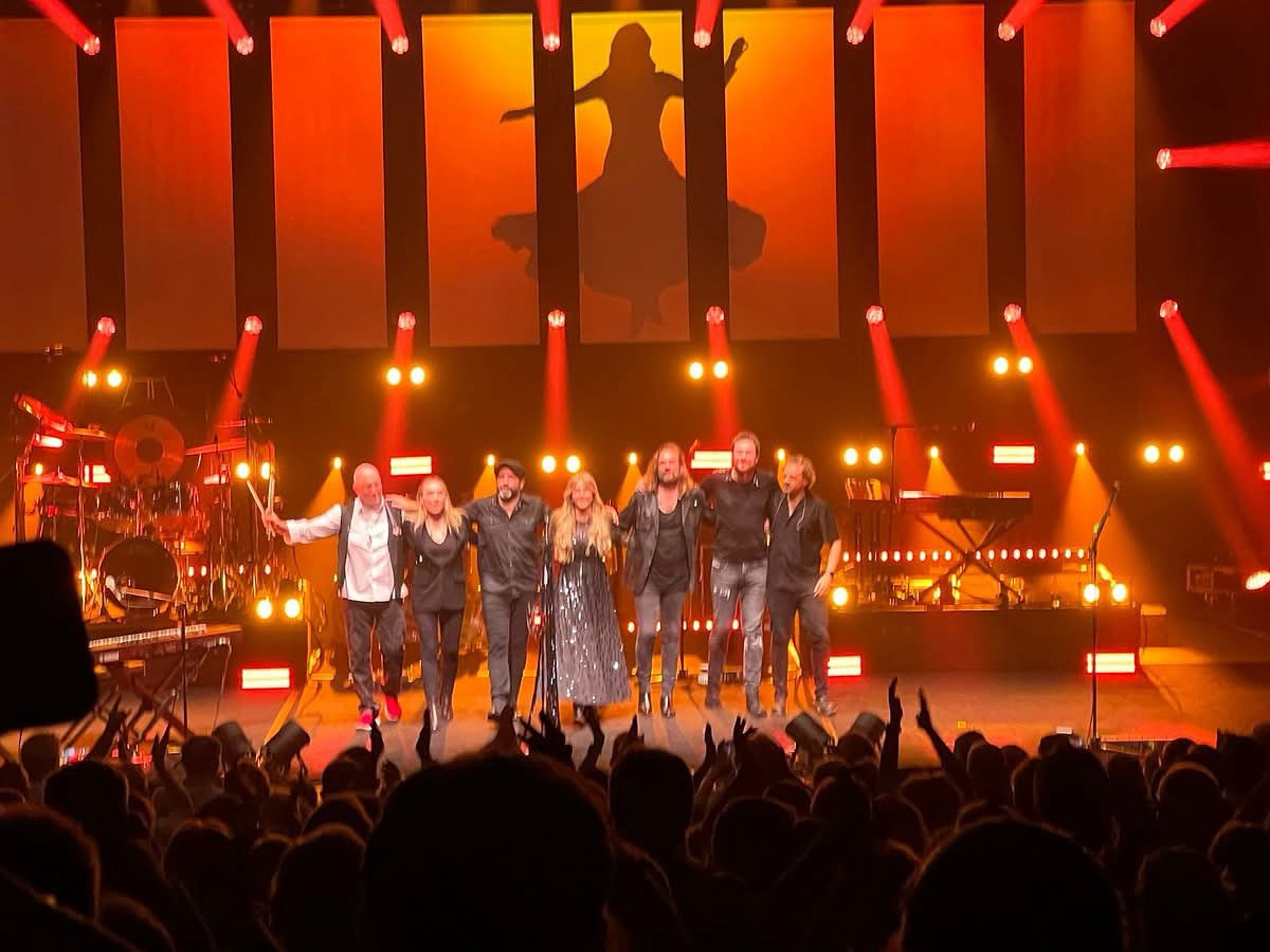 Rumours Of Fleetwood Mac (@rumoursfm) on Twitter photo Fantastic night together Blackpool. Thanks for coming out to hear the classic hits of a band we all love .. Big Love from all at Rumours Of Fleetwood Mac concert 🙏❤️ #rumoursoffleetwoodmac #fleetwoodmac <a href="/rumoursfm/">Rumours Of Fleetwood Mac</a> Fantastic night together Blackpool. Thanks for coming out to hear the classic hits of a band we all love .. Big Love from all at Rumours Of Fleetwood Mac concert 🙏❤️ #rumoursoffleetwoodmac #fleetwoodmac <a href="/rumoursfm/">Rumours Of Fleetwood Mac</a>