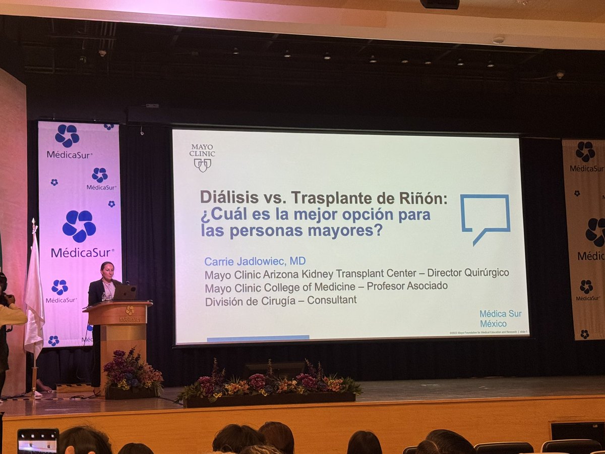 Blankmd22's tweet image. Muy agradecidas de haber sido invitadas al 3er Congreso Internacional de Geriatría en @medicasur donde hablamos sobre el trasplante de riñón y #MASLD en el adulto mayor. #MexicoCity #MedicaSur2025