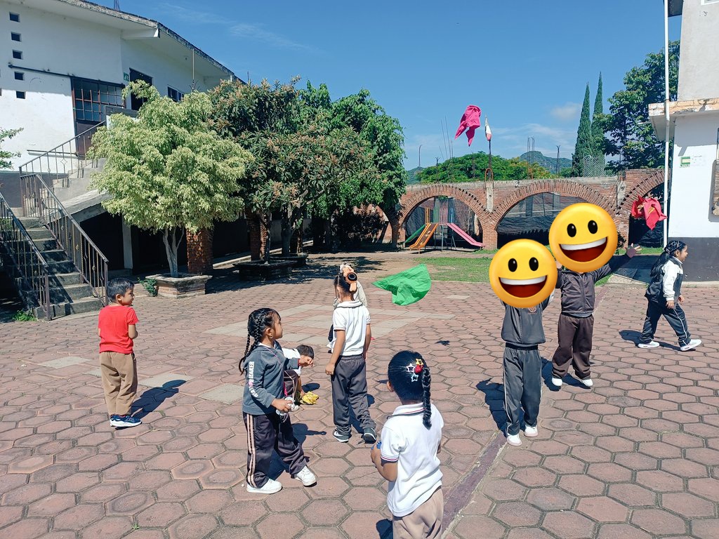 DanyCuau's tweet photo. Trabajo de habilidades y capacidades físicas con los pequeñitos.
@FAHHdeporte 
@sbrsusana 
@edo_morelos https://t.co/DXC8HjVP3U
