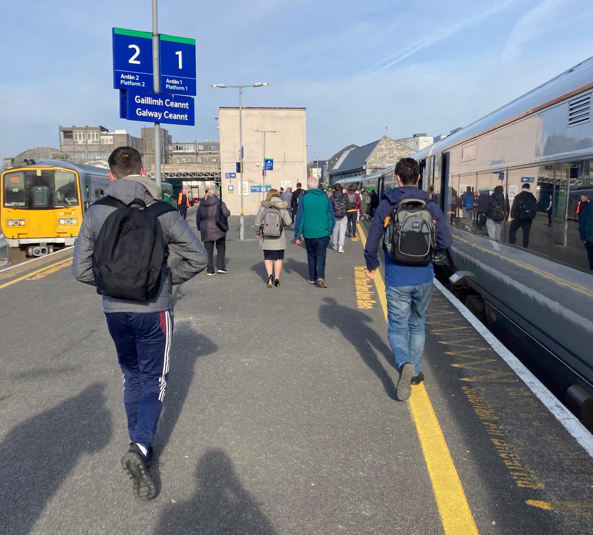 West=On=Track (@westontrackirl) on Twitter photo 10,000 journeys per day were made by rail in County Galway in 2024. This is a massive increase of 50% on 2022 figures as people beat daily #congestion #galwaycity #eyresquare #greendeal #modalshift #westernrailcorridor <a href="/GalwayCycling/">Galway Cycling Campaign (Feachtas Rothaíochta na G</a> <a href="/IrishRail/">Iarnród Éireann</a> <a href="/GalwayChamber/">Galway Chamber</a> 10,000 journeys per day were made by rail in County Galway in 2024. This is a massive increase of 50% on 2022 figures as people beat daily #congestion #galwaycity #eyresquare #greendeal #modalshift #westernrailcorridor <a href="/GalwayCycling/">Galway Cycling Campaign (Feachtas Rothaíochta na G</a> <a href="/IrishRail/">Iarnród Éireann</a> <a href="/GalwayChamber/">Galway Chamber</a>
