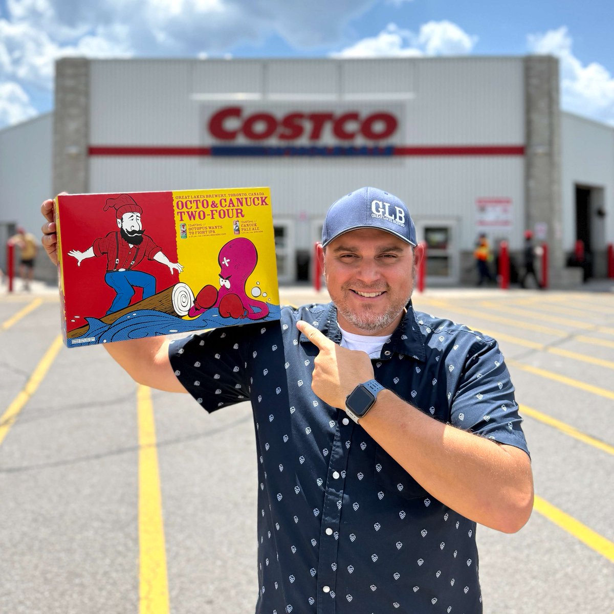 Get your Costco cards out - The Octo &amp; Canuck Two-Four is now at 6 Costco stores across the GTA!

You can have the best of both worlds with 12 Octopus Wants to Fight + 12 Canuck Pale Ale in a handy dandy briefcase box.