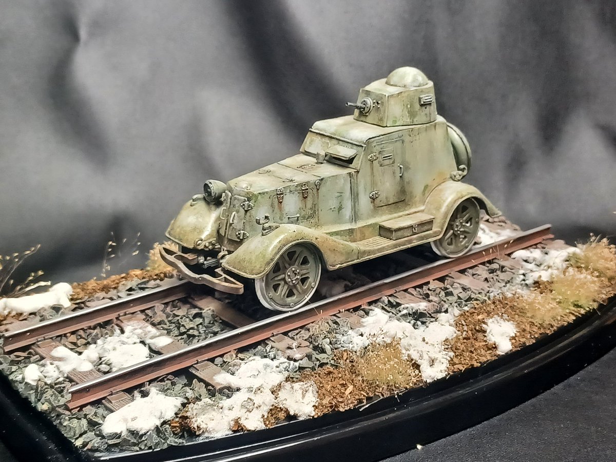 cO8FCBSUSTv1Z2's tweet image. 1/35 BA-20 ソ連装甲車 です✨
前に作っていましたがベースを作っていなかったので展示会にむけて製作。
雪が残る感じに仕上げてみました。
明日からの愛知県半田市のアサヒ倶楽部さんの展示会にもっていきます