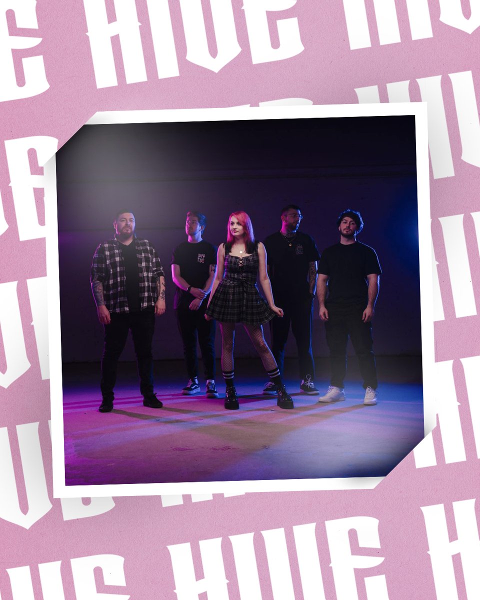 ONE ON ONE: An Interview With Autumn Fires!

We caught up with Autumn Fires after their powerful Download Festival debut. They talked about being the winners of Kerrang!’s The Deal, the Pop Punk inspirations behind their music and much more!

🔗: hivemagazine.net/features/one-o…