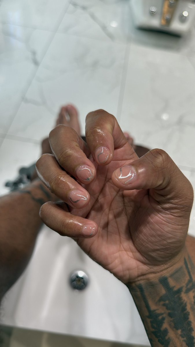 𝓒𝓲𝓷 tweet media