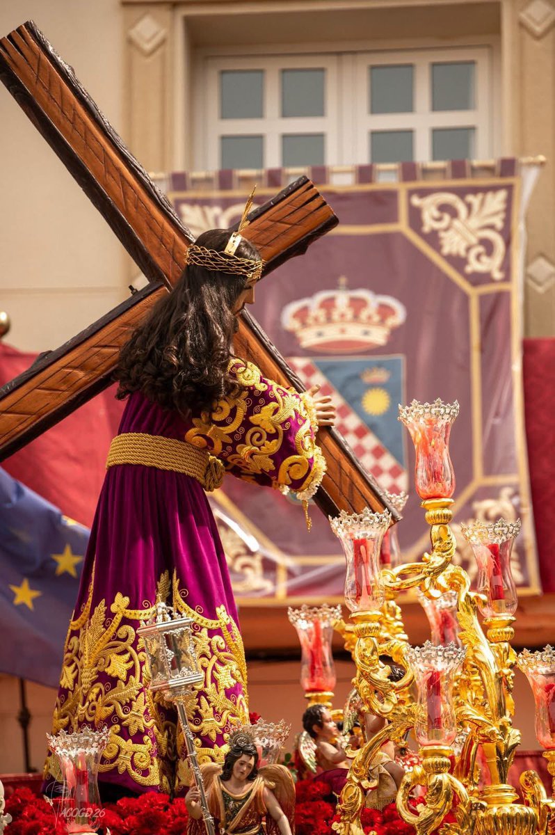 Dad gracias al Señor porque es bueno.

Hoy es Viernes del Señor.

#SeñordeCasariche 
#ProtectorPerpetuo 
#NazarenoyEsperanza 💜⚓💚