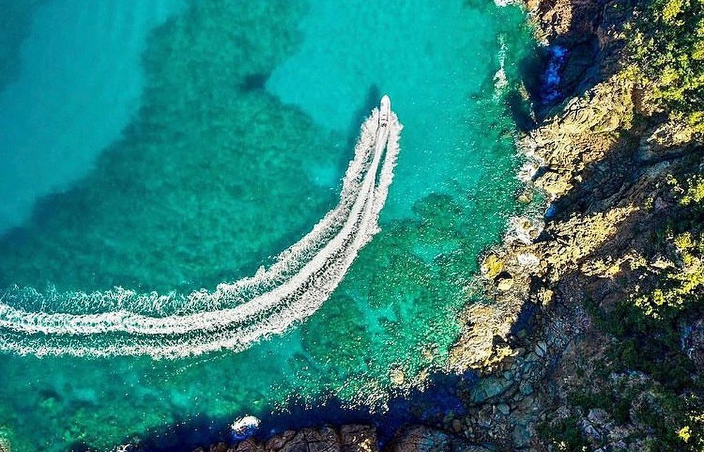 Exploring our BVI paradise by sea, is definitely an exciting and unforgettable experience ✨❤️🇻🇬 IG📷 <a href="/Guanaisland/">Guana Island</a> 
#BVI #BritishVirginIslands #travel #Paradise