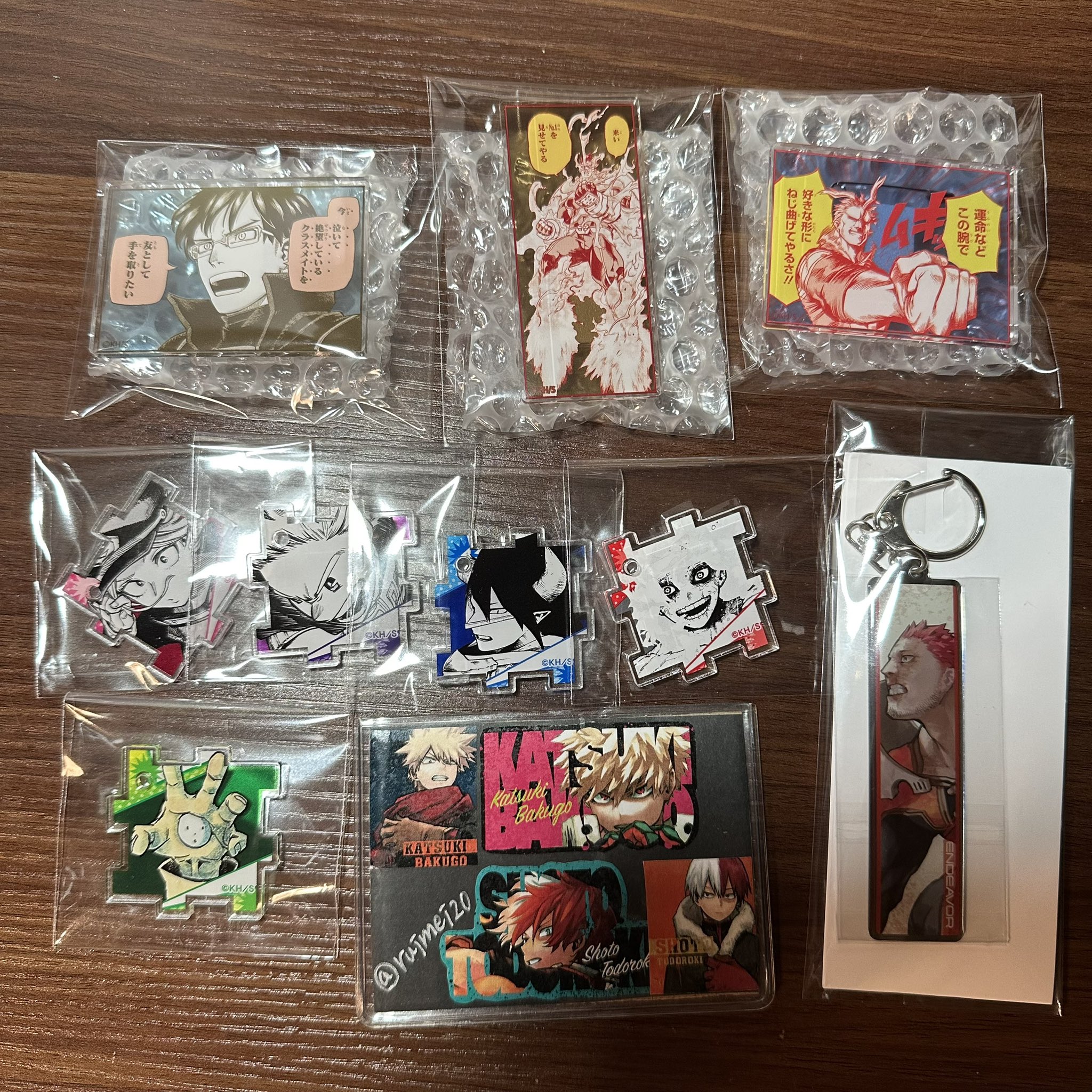 ヒロアカ 原画展 メタルキーホルダー 未開封 爆豪 轟 緑谷 バッジ アクリル ヒロアカ 原画展 メタルキーホルダー 未開封 爆豪 轟 緑谷