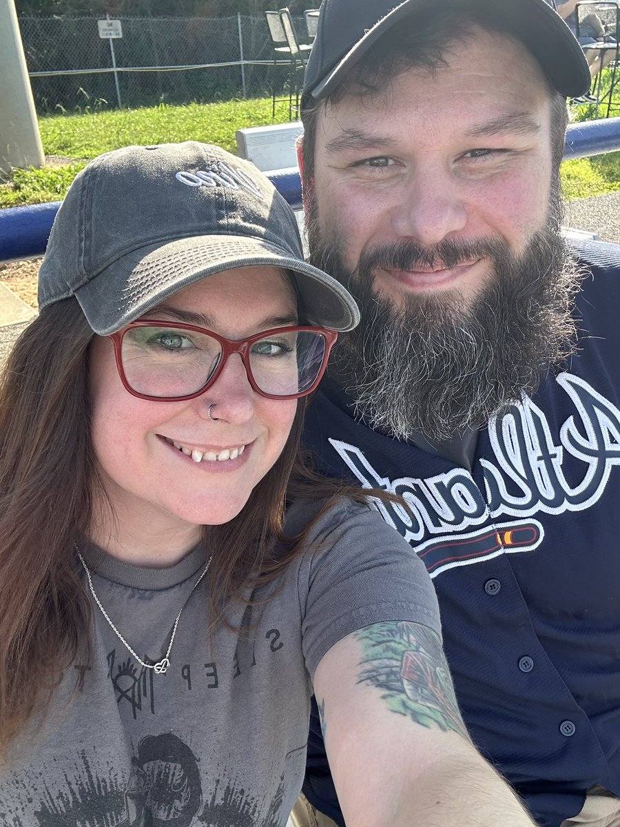 thunderbringerx's tweet image. Hittin up the field with my honey! @KingsportAxmen #axmenbaseball