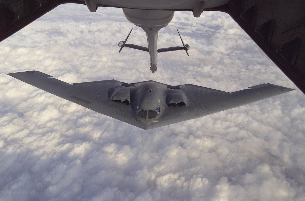 🚨🇺🇸🇮🇷 U.S. USED B-2A STEALTH BOMBERS TO STRIKE IRAN

U.S. officials confirmed B-2A “Spirit” bombers were deployed in the attack on Iranian nuclear sites.

The long-range stealth aircraft are capable of carrying bunker-busting payloads ideal for fortified targets.

The bombers
