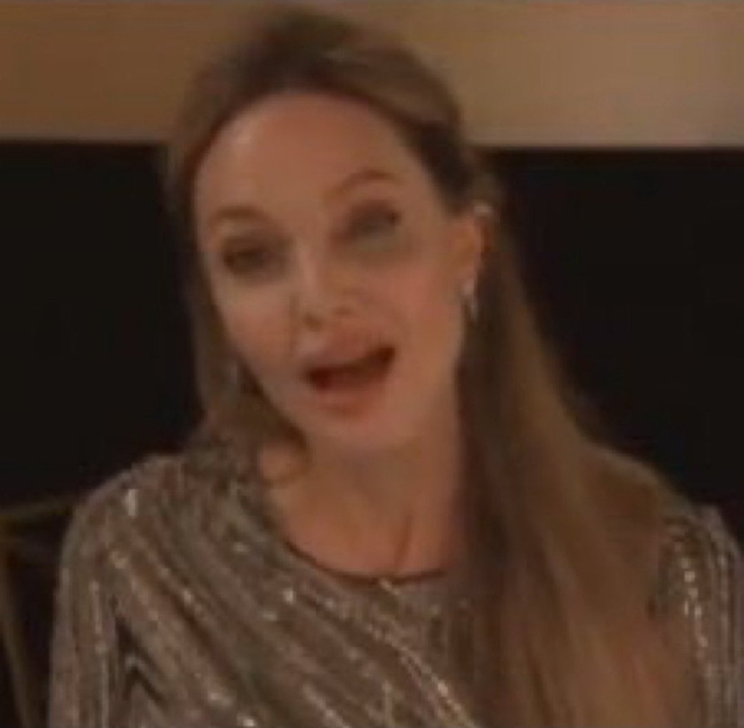 LoucoDasSeries's tweet image. A cada plantão da Globo nós brasileiros perdemos 3 anos de expectativa de vida