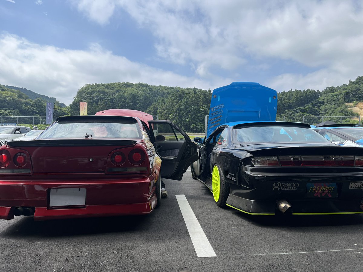 hideighty_xxx's tweet photo. アツ・スンギ https://t.co/TNkaMH1gvW