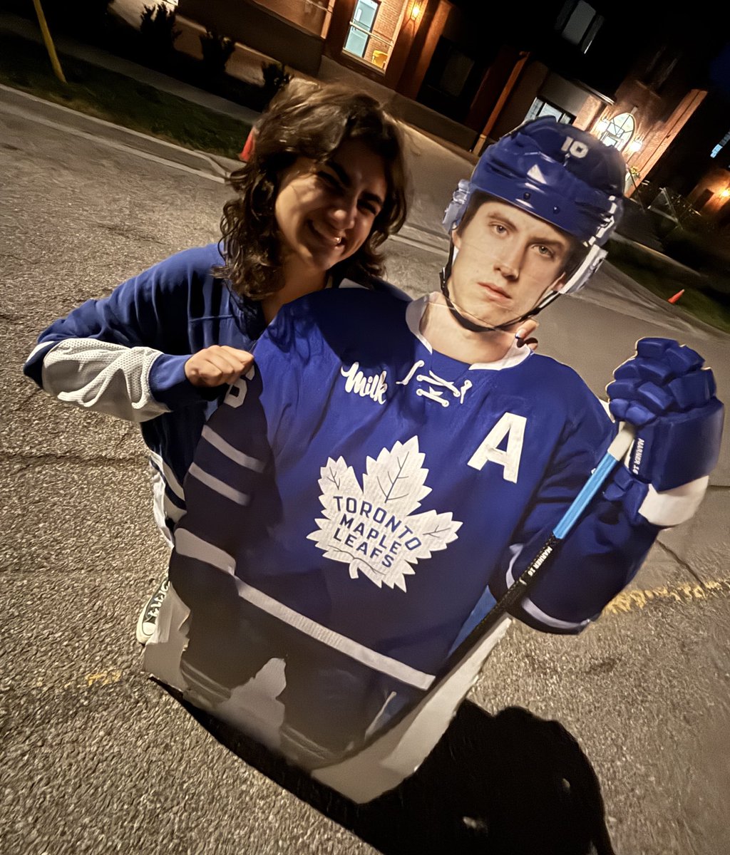 marnestri's tweet image. me and my goat or whatever.. mitch you are now STUCK in toronto #goleafsgo