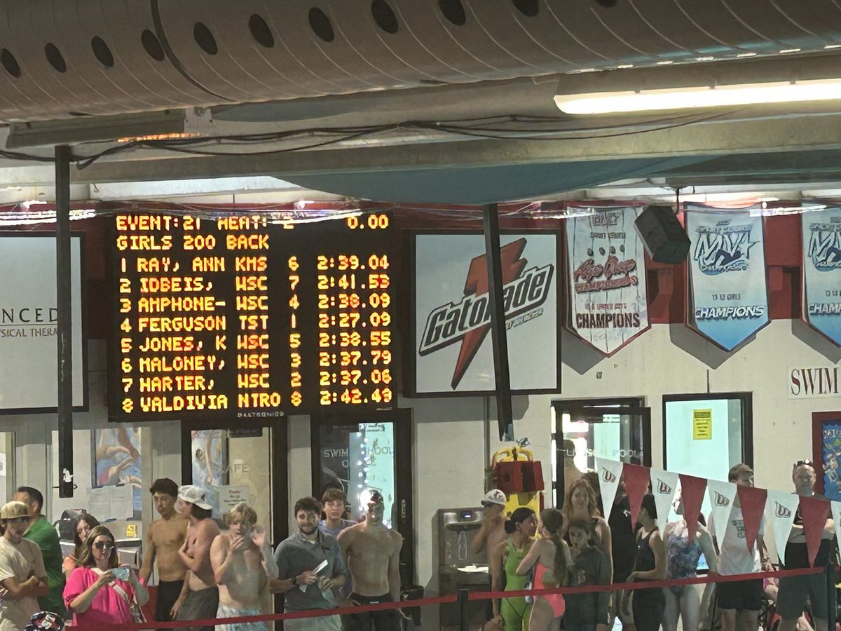 the4fergusons's tweet photo. Day 2 in Kansas ended with another Sectionals hard cut for Jentry in the 200 Back! #sharks https://t.co/U6zqNU2Gq1