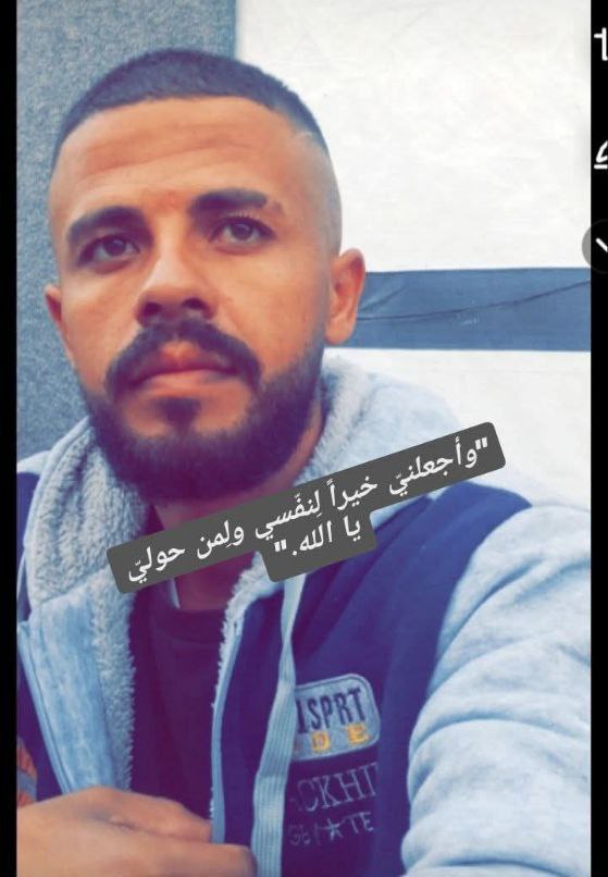 #مفقودين_غزة

كما وصل..

- الاسم : عبد العزيز صلاح المقوسي  
- العمر : 30 عام 
- أخر مكان شوهد فيه شارع النصر بجوار برج الايطالي، قبل يومين..

- نتمنى ممن شاهده أو يمتلك اي معلومة 
يتواصل مشكوراً على الرقم:
0592138997