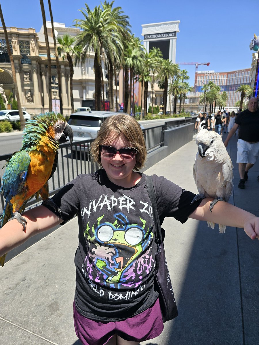 TheZeekster tweet media