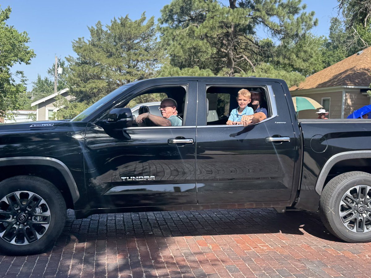 IchabodFTBL's tweet image. The 🐐 @Dane_Simoneau was recognized today at the @KSShrineBowl !! 

#BeTheStandard