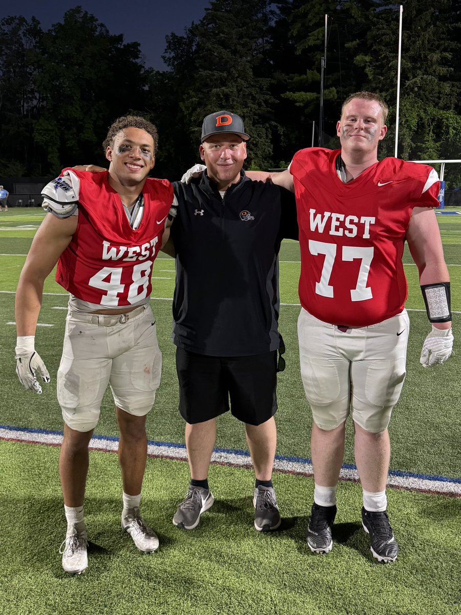 Alex Duda (@coachduda) on Twitter photo Supporting <a href="/EmeryMoody18/">Emery Moody</a> & <a href="/JamesWeiss262/">James Weiss III</a> at the <a href="/michiganhsfca/">MHSFCA</a> All-Star Game.
Emery was a 2x OK-Red All-Conference Selection at DE. He will be playing football at <a href="/DU_Football/">Davenport Football</a>.
Jay was a TOUGH & dominant player on the OL! He will be playing football at <a href="/NMU_Football/">NMU Football</a>.
#Dawgs Supporting <a href="/EmeryMoody18/">Emery Moody</a> & <a href="/JamesWeiss262/">James Weiss III</a> at the <a href="/michiganhsfca/">MHSFCA</a> All-Star Game.
Emery was a 2x OK-Red All-Conference Selection at DE. He will be playing football at <a href="/DU_Football/">Davenport Football</a>.
Jay was a TOUGH & dominant player on the OL! He will be playing football at <a href="/NMU_Football/">NMU Football</a>.
#Dawgs