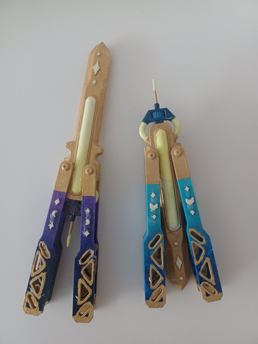 Tsumisan18's tweet photo. Modelled Octane's Balisong and had it 3D printed! Decided to add my own twist to the color palette teehee ( • ̀ω•́ )✧

Some parts glow in the dark as well!!

#APEXfanart #ApexLegends https://t.co/FrzPnpyvLA