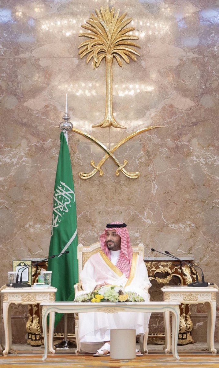 Ahmed_Allush's tweet image. ٢١ يونيو ٢٠٢٥م
في #البيعة_الثامنة، نجدد العهد والولاء لسمو سيدي #ولي_العهد الأمير #محمد_بن_سلمان، قائد الرؤية ورافع لواء الطموح، ومهندس التحول الذي أعاد تشكيل الحاضر وفتح أبواب المستقبل 🇸🇦
نبايعه على السمع والطاعة في المنشط والمكره، ونمضي خلفه في درب البناء والعزة والتمكين.
نسأل…