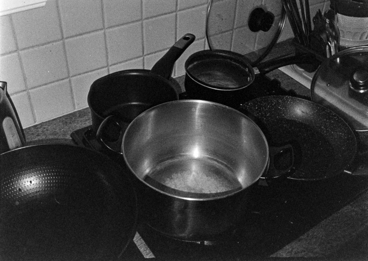 Kitchengizgal's tweet image. Cook with confidence using our high-quality pots &amp;amp; pans perfect for simmering, boiling, and stewing which are essential for every kitchen.

kitchengizmogalore.com

#CookingPots #KitchenCookware #BoilingPot #DurableCookware #HomeChefTools #SimmerAndServe #NonStickPots