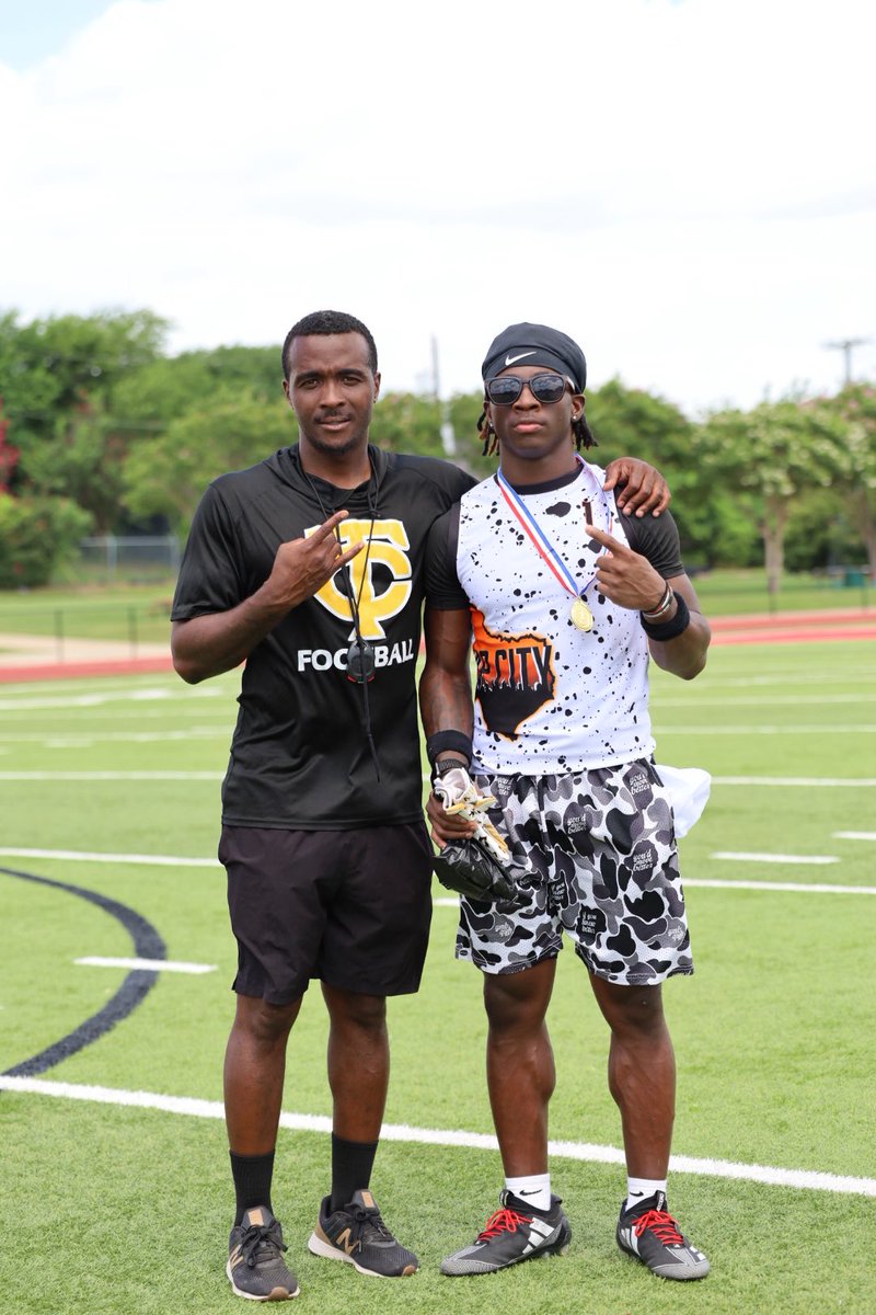 Marcus Showtime Perkins (@coachperkinsm) on Twitter photo Congrats To Our JV Division 7v7 Champion Huntsquad Sports
Congrats To Our Varsity Division 7v7 Champion Cap City
Huge Congrats To Our 2 MVPs!!
If you missed this weekends camp & 7v7 showcase come to the next camp & showcase July 12th!! <a href="/Coach_JJackson2/">Coach Jarrail Jackson</a> Congrats To Our JV Division 7v7 Champion Huntsquad Sports
Congrats To Our Varsity Division 7v7 Champion Cap City
Huge Congrats To Our 2 MVPs!!
If you missed this weekends camp & 7v7 showcase come to the next camp & showcase July 12th!! <a href="/Coach_JJackson2/">Coach Jarrail Jackson</a>