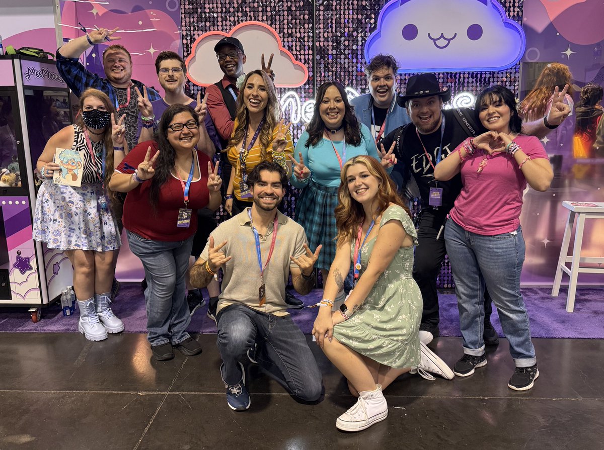 that’s a wrap! thanks for everything!! 🥹 always have such a great time hanging out with this cast! #VidConAN25