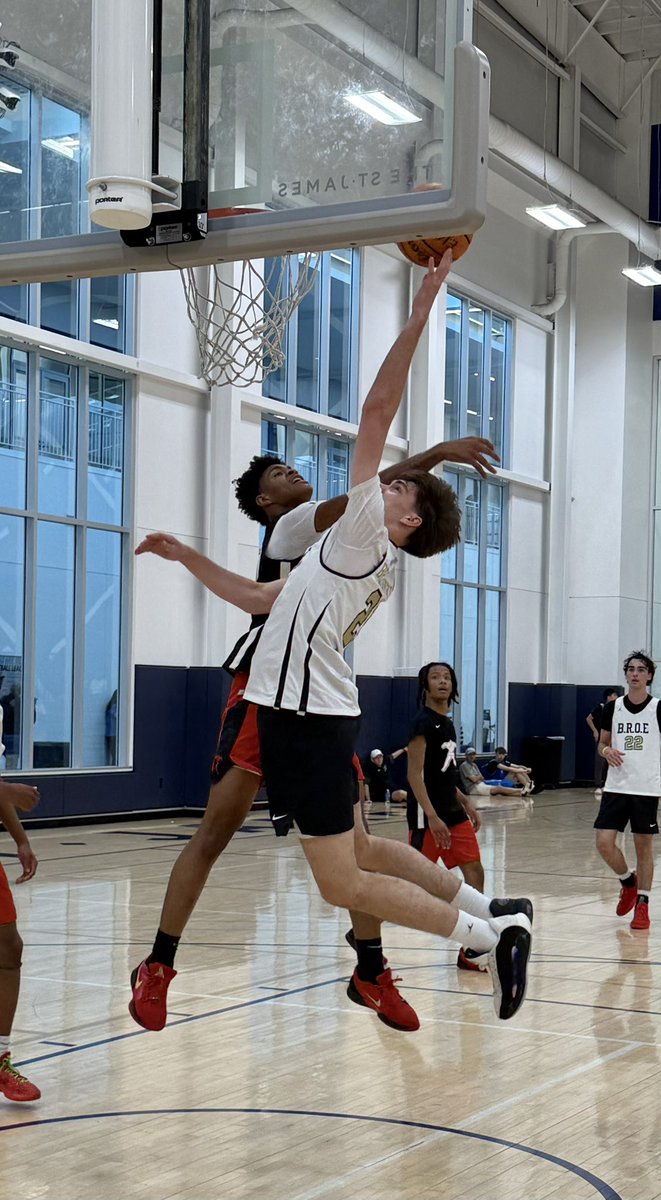 Broad Run  HS’s 6’8 2026 Ryan Brzezanski with the tough finish through contact .  High academic and athletic stretch four type can score it from all areas.  Fluid mechanics and a threat with the jumper with three point range.  Long inside with touch can face up or play with his