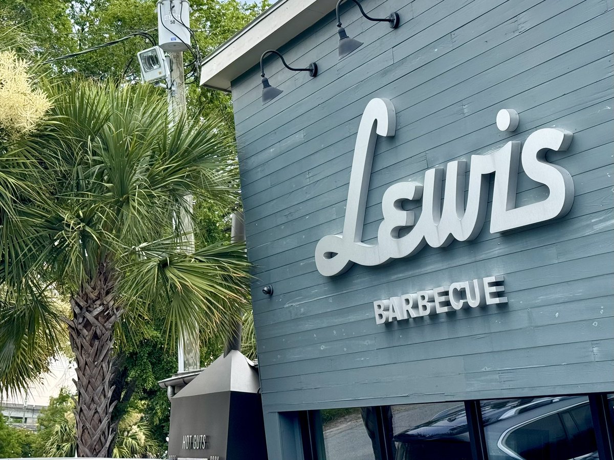 If you ever venture through Charleston, SC, ya gotta try Lewis Barbecue. Super yummy. 

I recommend the brisket, but they have plenty of meat. Mac &amp; Cheese is phenomenal too!