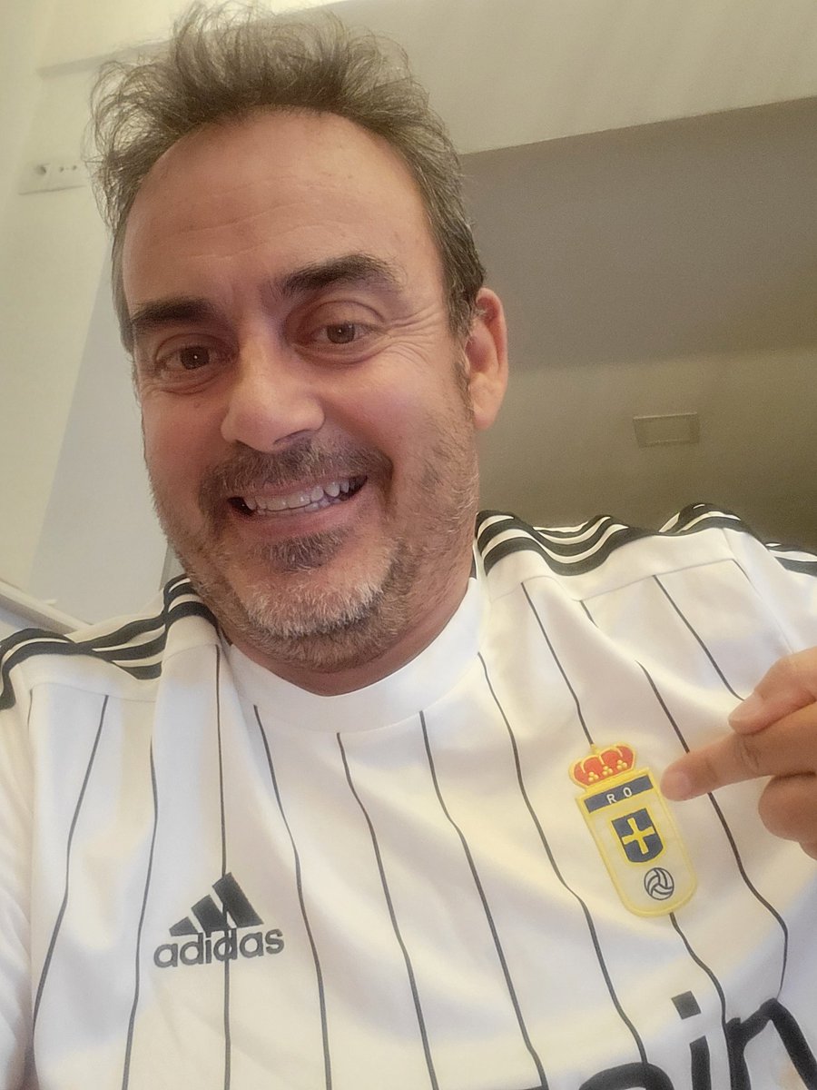 Luisma Ruiz Girón (@luismasfc) on Twitter photo Y el <a href="/RealOviedo/">Real Oviedo</a> volvió a 1era división. Deseando veros en el Ramón Sánchez-Pizjuán. Enhorabuena. Y el <a href="/RealOviedo/">Real Oviedo</a> volvió a 1era división. Deseando veros en el Ramón Sánchez-Pizjuán. Enhorabuena.