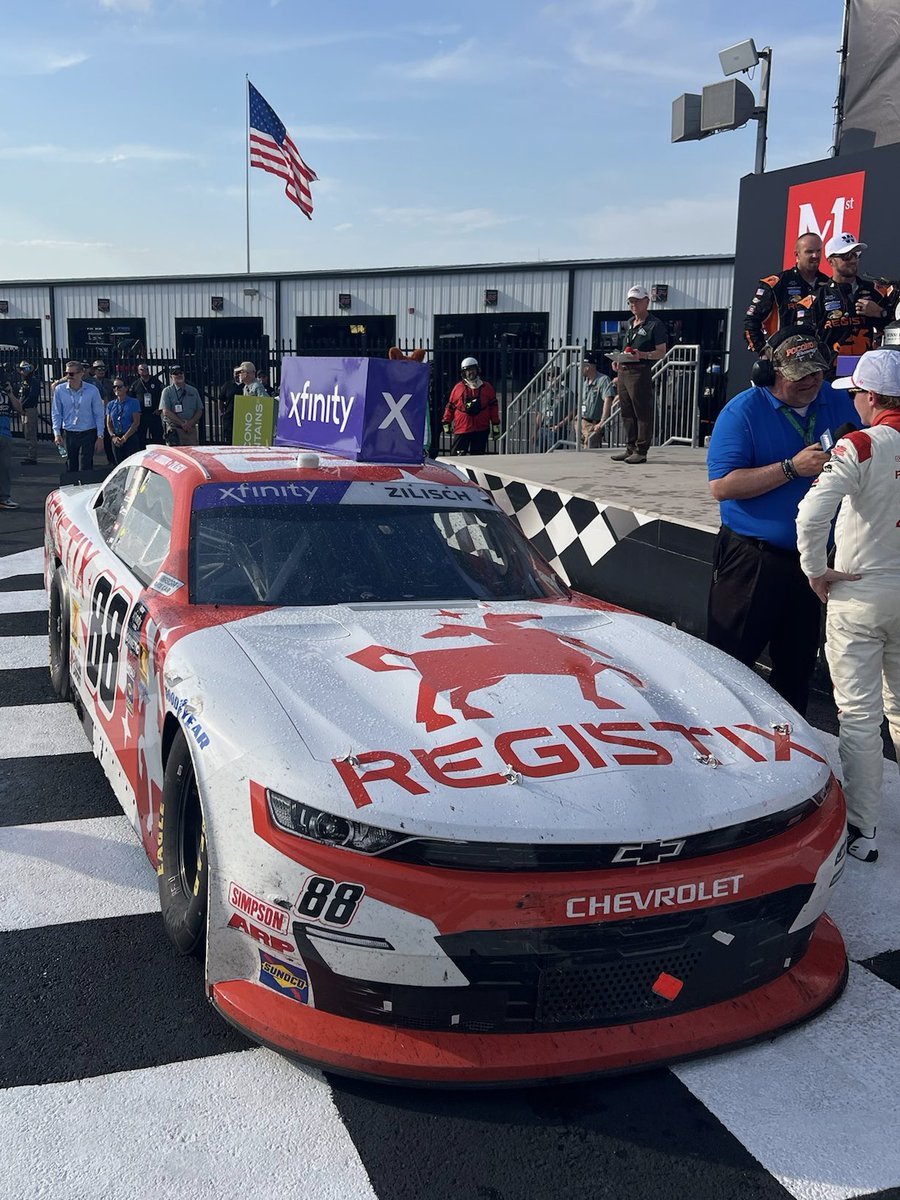 JR Motorsports tweet media