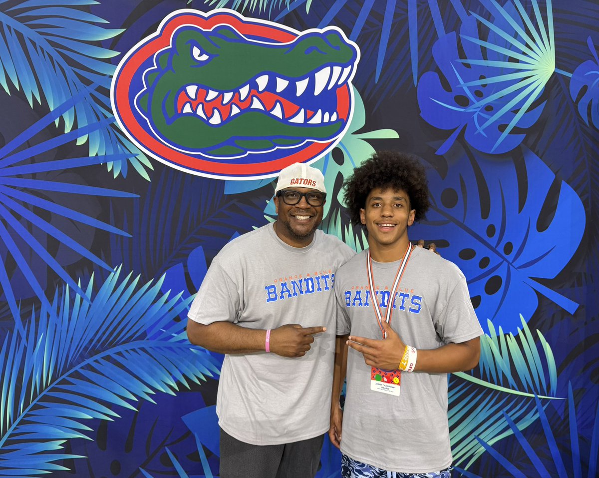Jerry “Andrew” Beard II (@jabeard2027) on Twitter photo Had a great time at Grill in the Ville! <a href="/pacsfootball1/">PACS Football</a> <a href="/DAWGHZERECRUITS/">Dawg House Recruiting</a> <a href="/CoachJuluke/">Jabbar Juluke</a> Had a great time at Grill in the Ville! <a href="/pacsfootball1/">PACS Football</a> <a href="/DAWGHZERECRUITS/">Dawg House Recruiting</a> <a href="/CoachJuluke/">Jabbar Juluke</a>