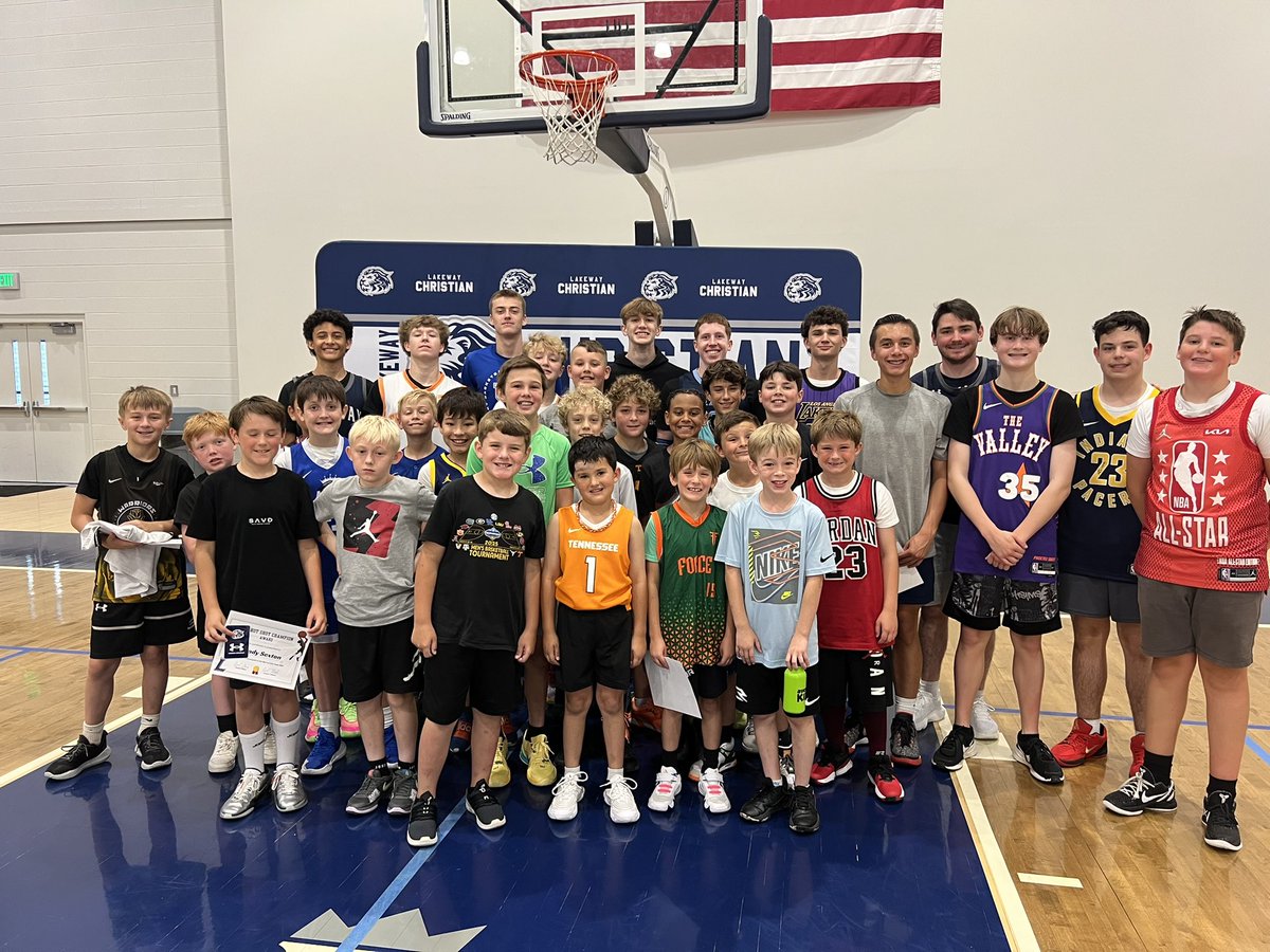 Great weekend at <a href="/BCATHOOPS/">BCAT</a>! This weekend wrapped up our summer together. 5 camps-28 games played by our Varsity and JV! #JOY #GoLions