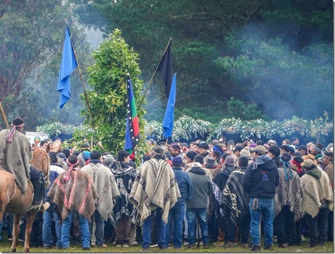 Entre el 21 y el 24 de junio se celebra en Chile en las comunidades mapuche el We Tripantu: El año nuevo mapuche que realza a la madre naturaleza.
#Celebraciones #AriDatos #WeTripantu apcregiondelosrios.cl/noticias-cultu…