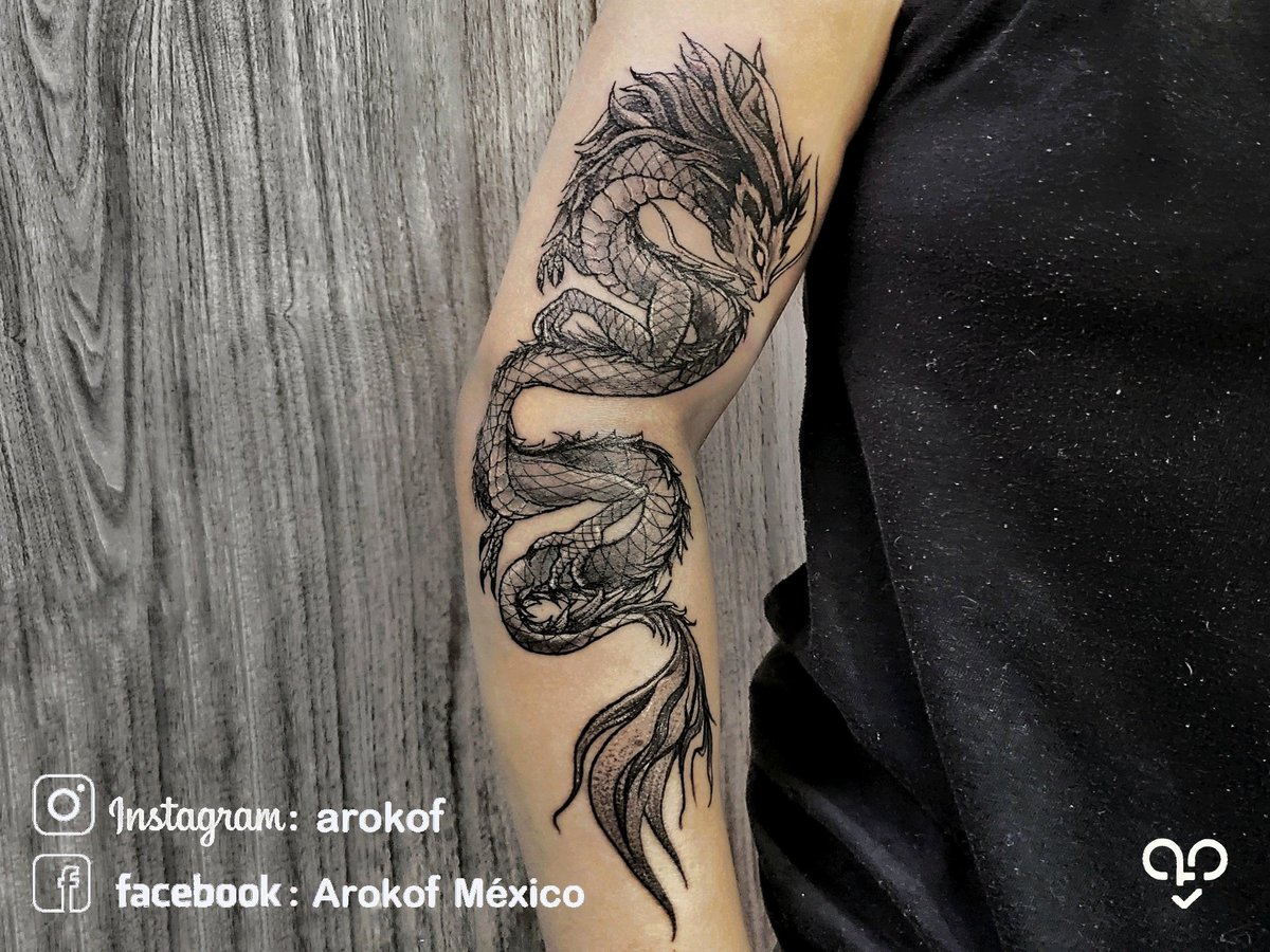 arokof's tweet photo. DRAGON BW ⚫⚪

https://t.co/874P6coP8l https://t.co/LLtPYVlg27