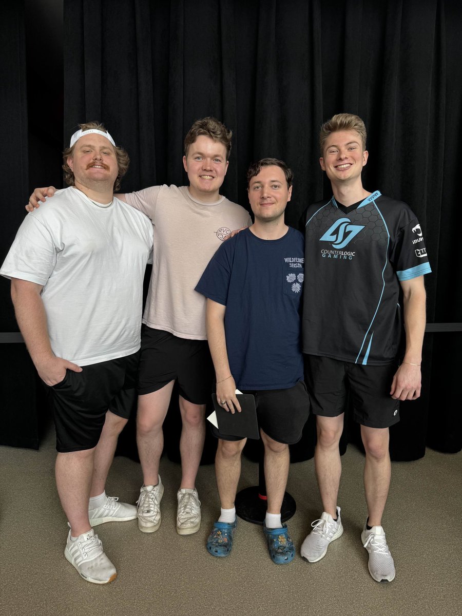 SW$G meetup at the major <a href="/Merleeec4/">Merle</a> <a href="/sportzzz13/">chris</a> <a href="/xCMitch/">colin</a>