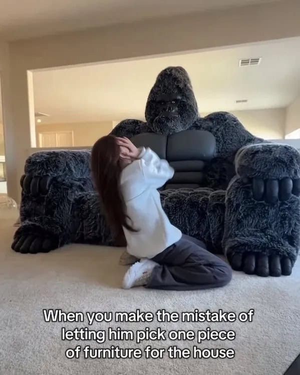 hourly_shitpost's tweet photo. https://t.co/tR0wT8crlS
