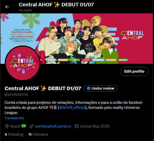centralahof's tweet photo. OFF | Estamos com um novo layout para comemorar o debut do AHOF, muito obrigada a @starlightdsgn_ por criá-lo 🥺 https://t.co/oGRefPRA83