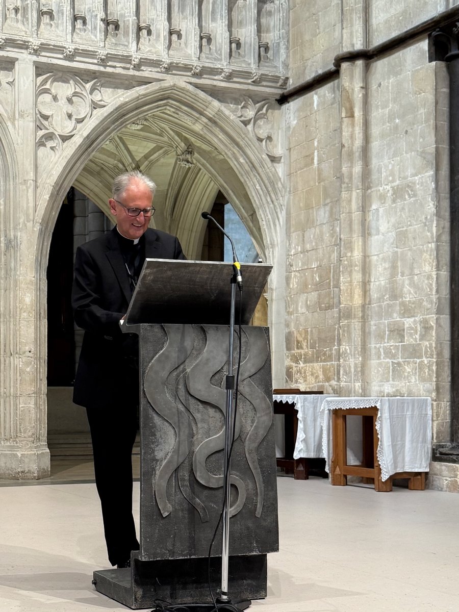 The second keynote address of our 2025 Conference Nicaea Received was delivered today by the Rt Revd Christopher Cocksworth, Dean of Windsor, in Chichester Cathedral: 'The Monarch, the common witness of the Church and the godly
constitution of the State'.
