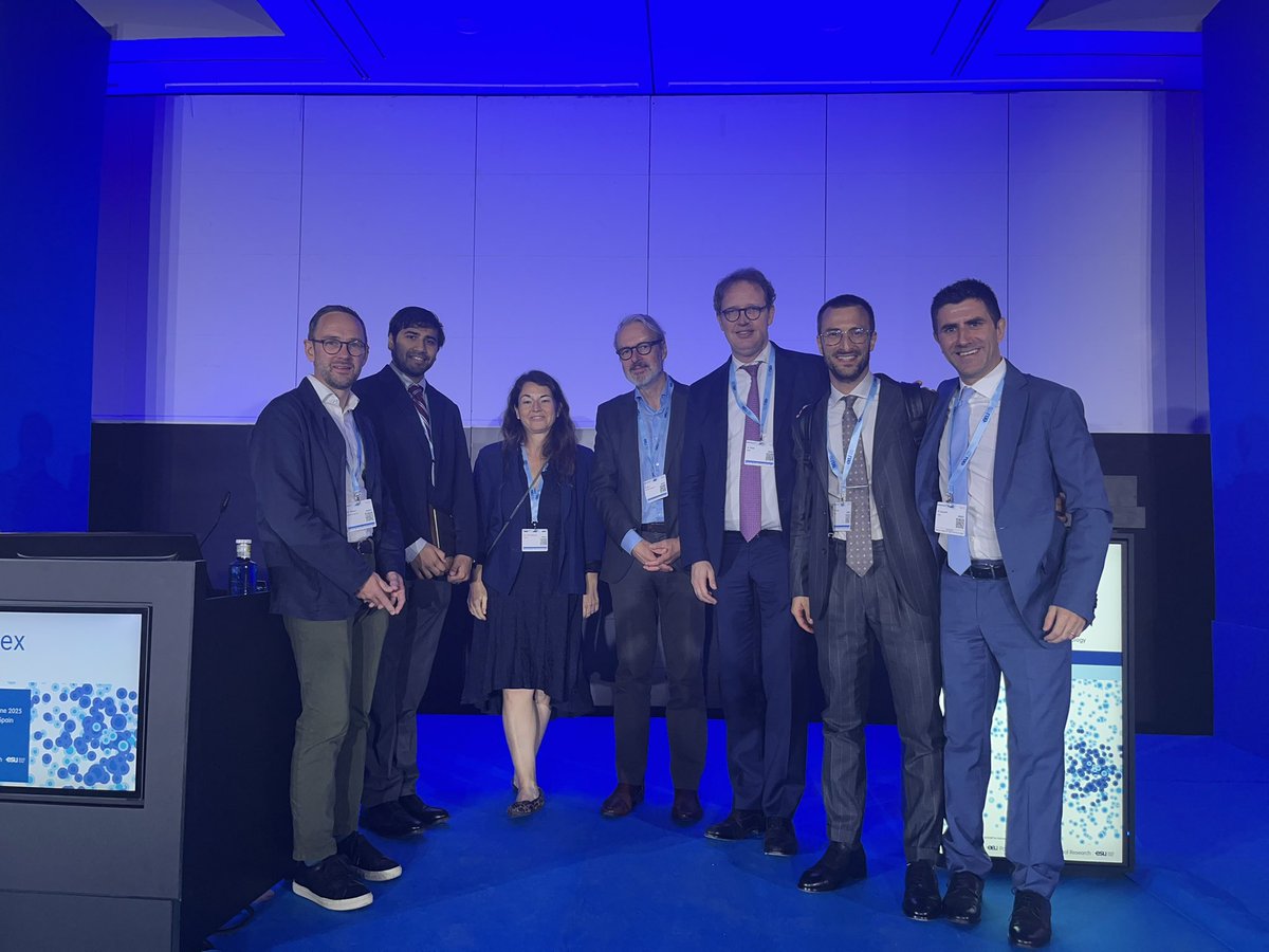 foxal72's tweet image. Very pleased to have @nirmishsingla as @UroOnc speaker and panelist in the advanced #KidneyCancer session #UROonco25 in Seville. Looking forward to a growing collaboration of @Uroweb and @UroOnc