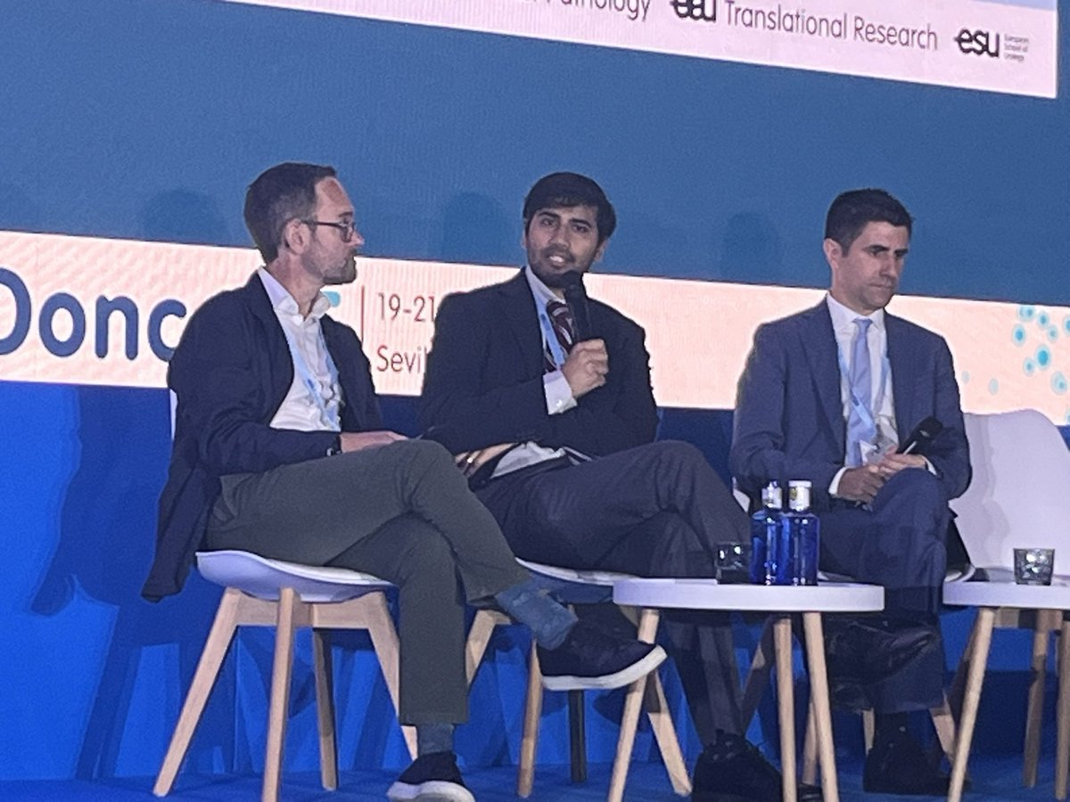 foxal72's tweet image. Very pleased to have @nirmishsingla as @UroOnc speaker and panelist in the advanced #KidneyCancer session #UROonco25 in Seville. Looking forward to a growing collaboration of @Uroweb and @UroOnc