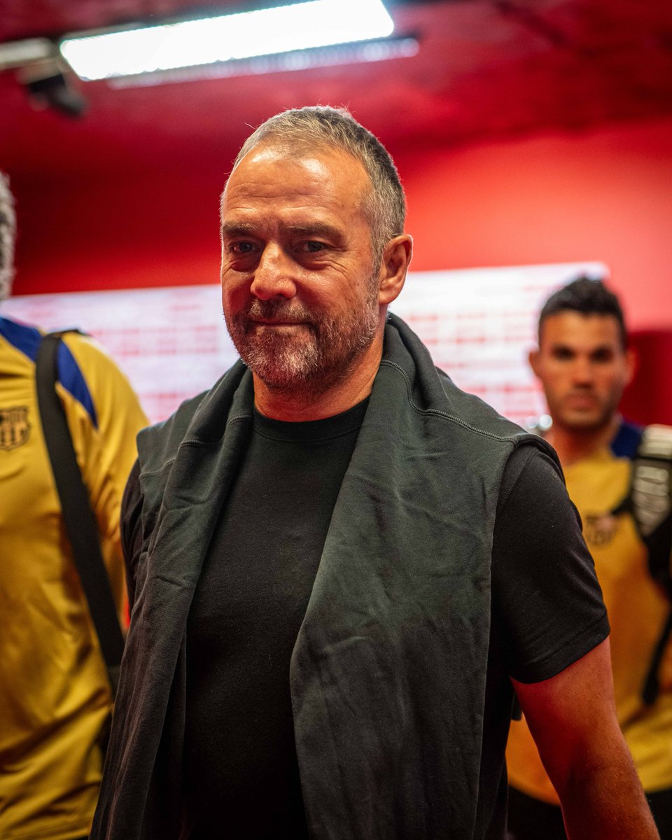 🚨🎖️| This is the plan of Hansi Flick and his coaching staff once Nico arrives: 

• Nico on the left 
• Lamine on the right 
• Raphinha in the middle 
• Dani Olmo as a False 9
• Lewandowski will slowly lose importance due to his age. [<a href="/ffpolo/">Fernando Polo</a>] #fcblive