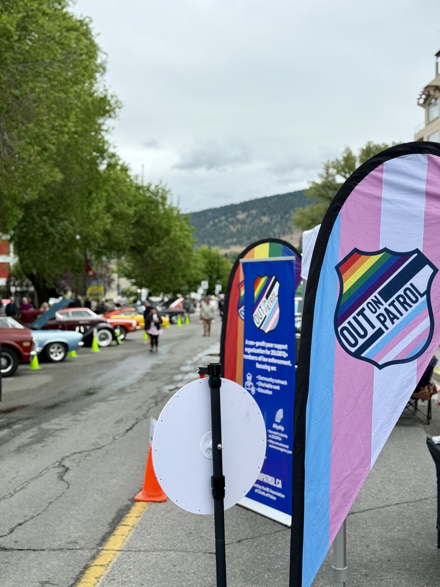Out On Patrol๐ณ๏ธโ๐๐ (@outonpatrol) on Twitter photo The rain didnโt stop us from having a great day at the Penticton #PeachCityBeachCruise!
Huge thank you to <a href="/PentictonRCMP/">PentictonRCMP</a> Supt. McAndie for inviting us to join her team, along with the members from <a href="/BCHwyPatrol/">BC Highway Patrol</a> and #KeremeosRCMP!
Despite our members from <a href="/VancouverPD/">Vancouver Police</a> bringing The rain didnโt stop us from having a great day at the Penticton #PeachCityBeachCruise!
Huge thank you to <a href="/PentictonRCMP/">PentictonRCMP</a> Supt. McAndie for inviting us to join her team, along with the members from <a href="/BCHwyPatrol/">BC Highway Patrol</a> and #KeremeosRCMP!
Despite our members from <a href="/VancouverPD/">Vancouver Police</a> bringing