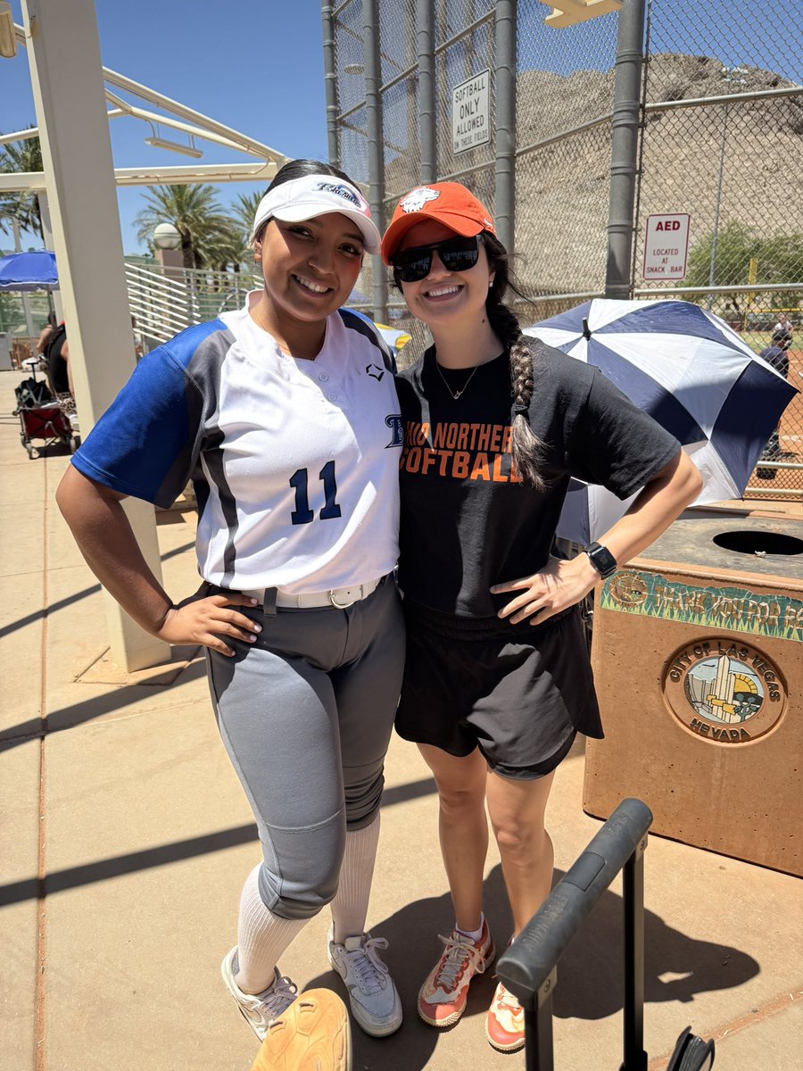 Catching some Vegas heat and talent! 🔥
Loved getting to watch one of our incoming freshmen compete this weekend. We can’t wait to have her on campus this fall! 🧡