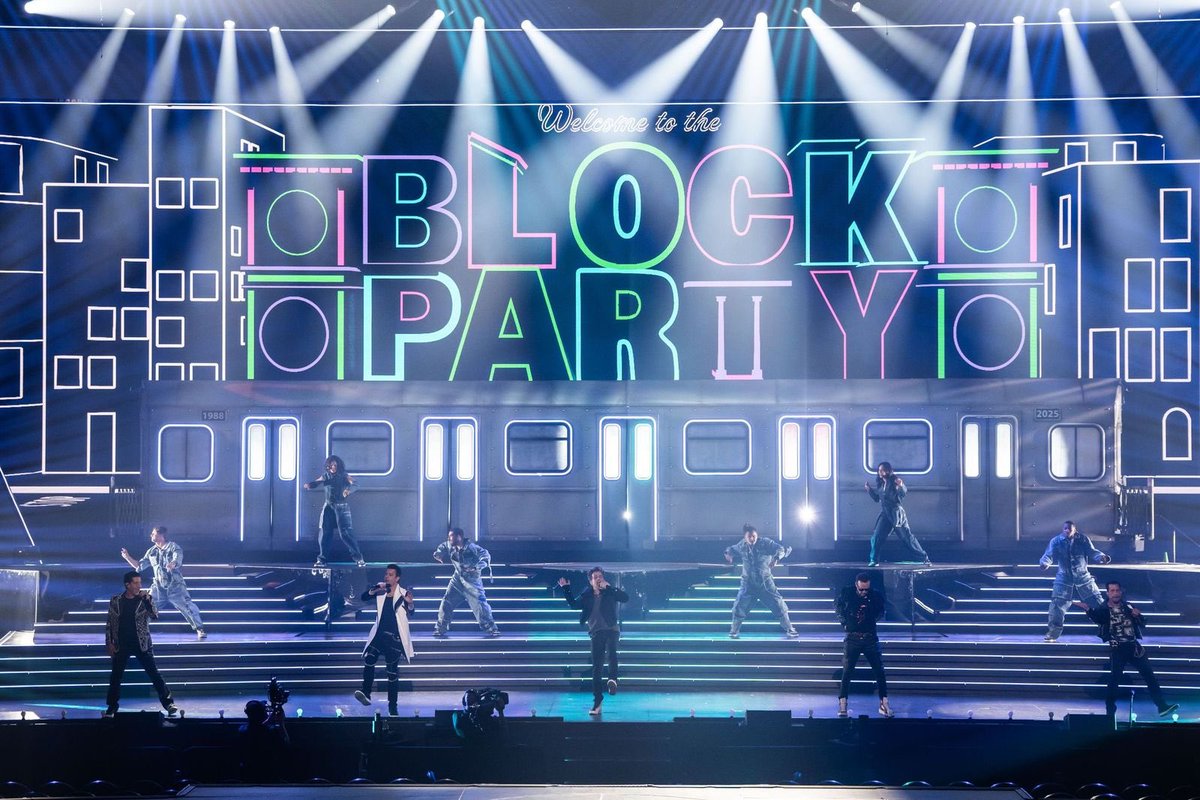 NKOTB's tweet photo. Night 1 of our Las Vegas residency was amazing, Blockheads! 🤖♥️ You brought all of the energy, the love, and #TheRightStuff. We can’t wait to do it again tonight! https://t.co/aGKqZck70L